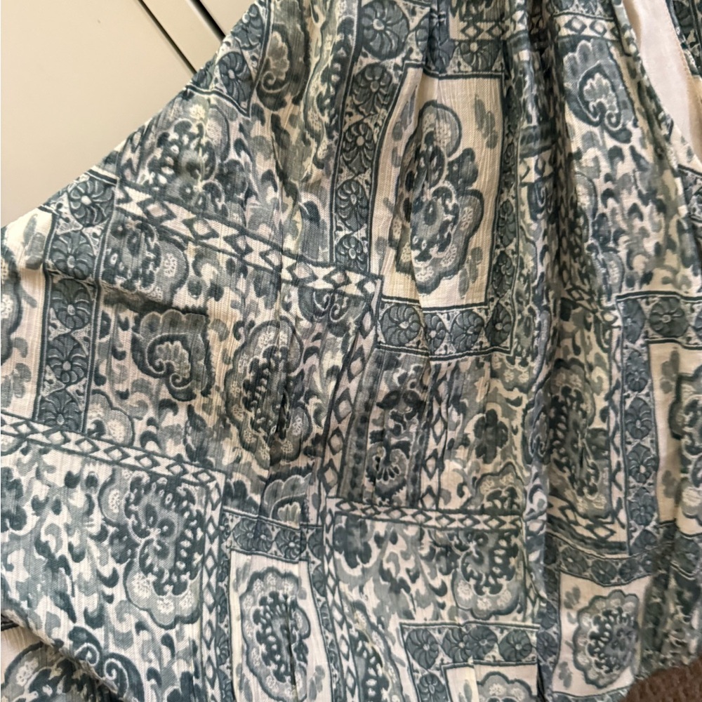 Patterned One-Shoulder Top - Picture 5 of 5